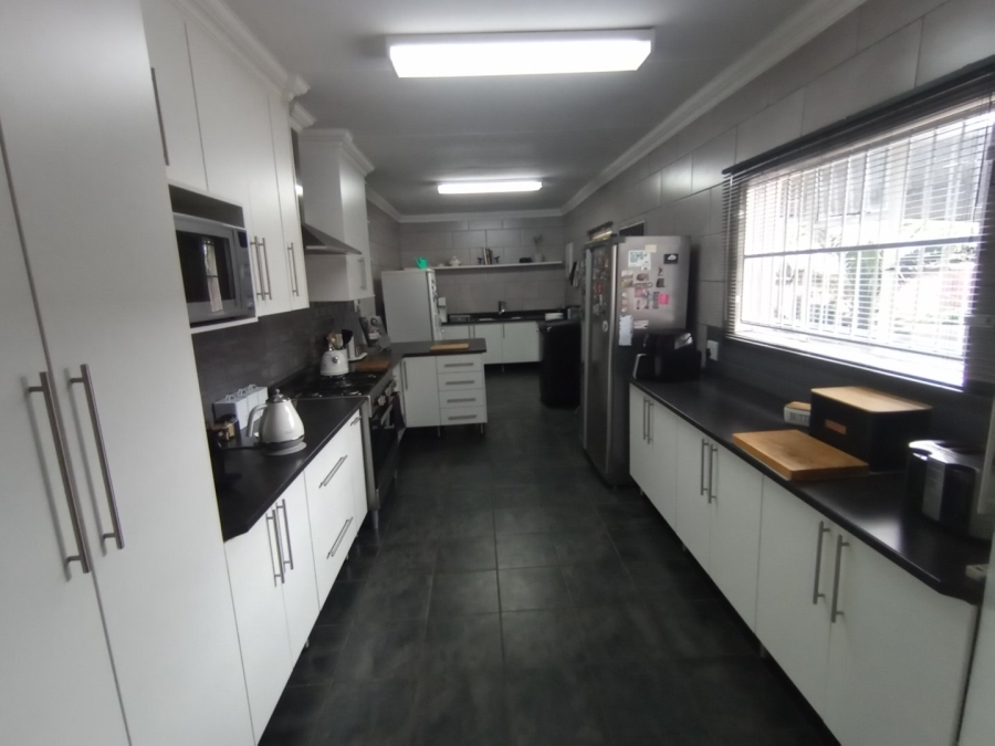 Commercial Property for Sale in Roodewal Free State